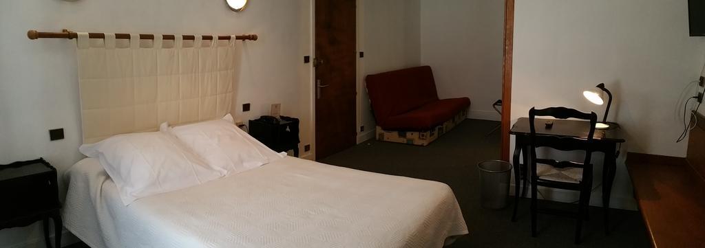 Hotel A Notre Dame La Châtre Eksteriør billede