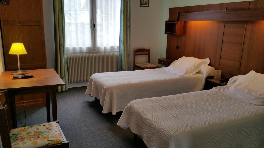 Hotel A Notre Dame La Châtre Eksteriør billede