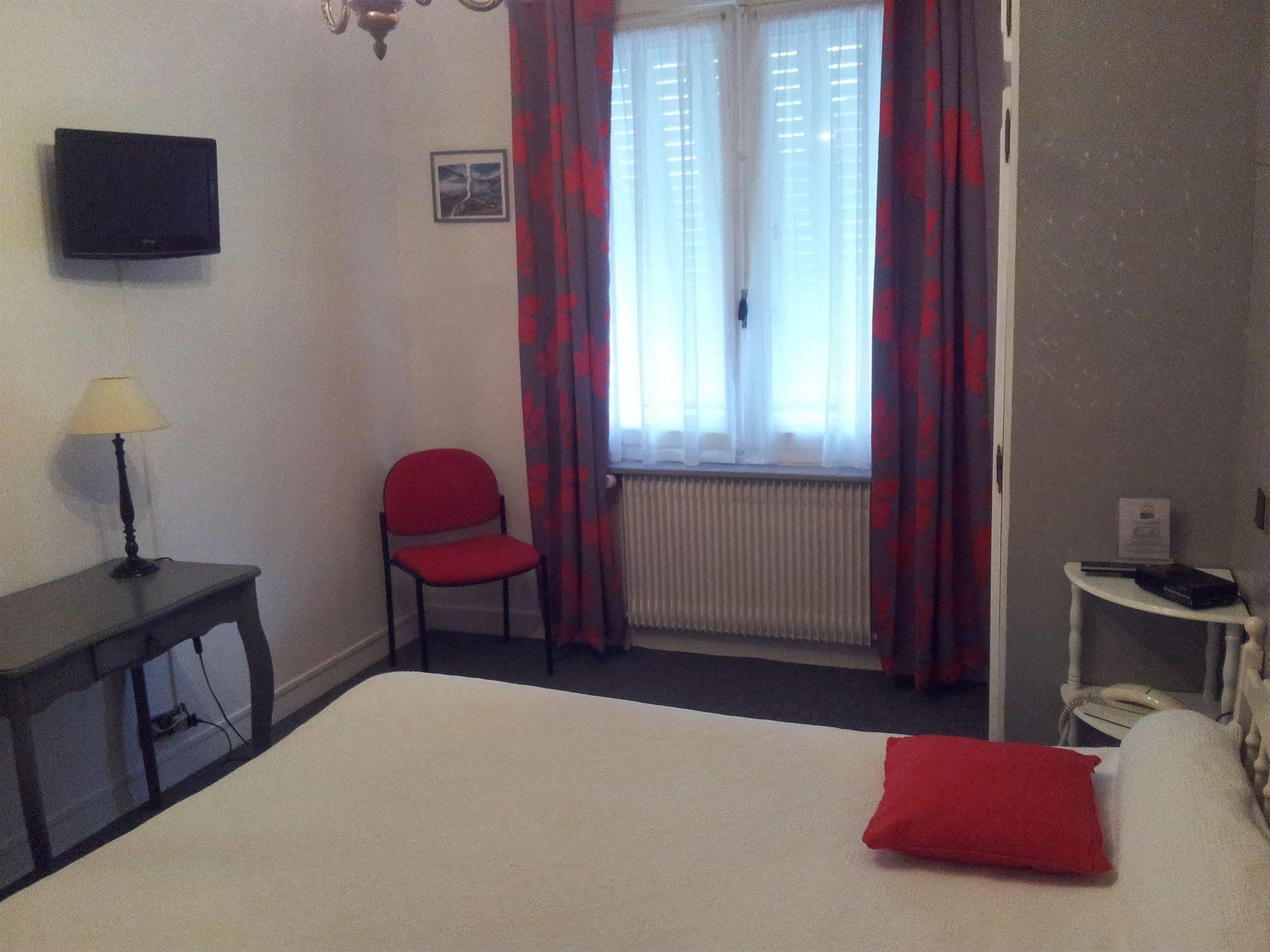 Hotel A Notre Dame La Châtre Eksteriør billede